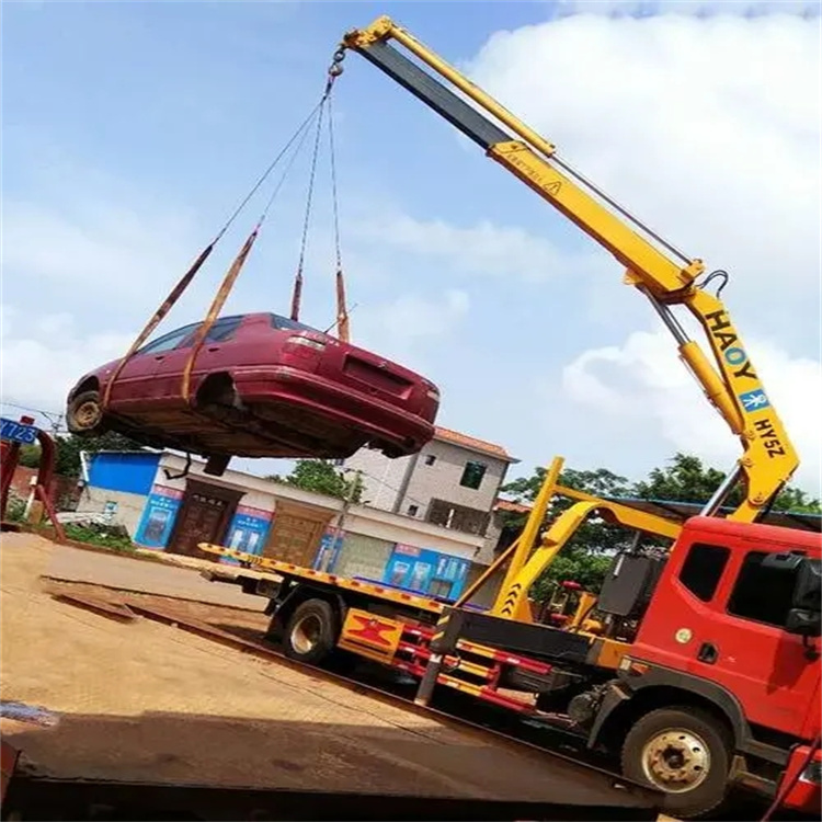 泰和县吊车救援小汽车怎么吊