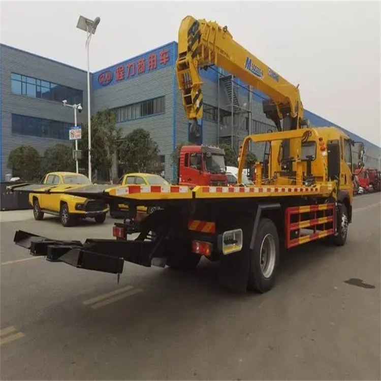 泰和县附近小随车吊出租电话，轻松解决搬运烦恼