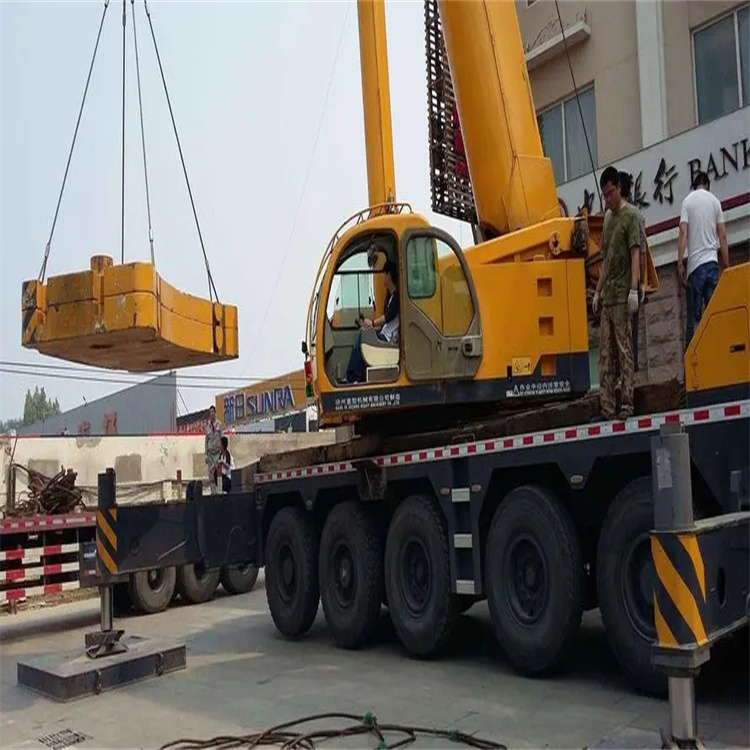 泰和县当地吊车出租|机器吊装|75吨|工厂搬迁服务